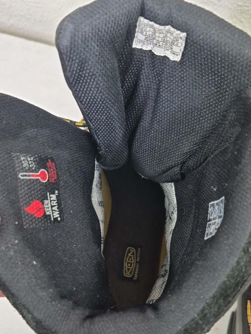 Keen Men's Dry Summit Country Insulated Winter Boots Size 14 Black / Grey